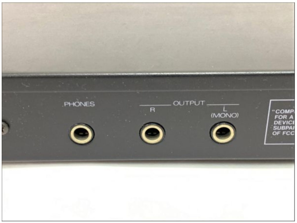 Roland MT-32 Phone Connector