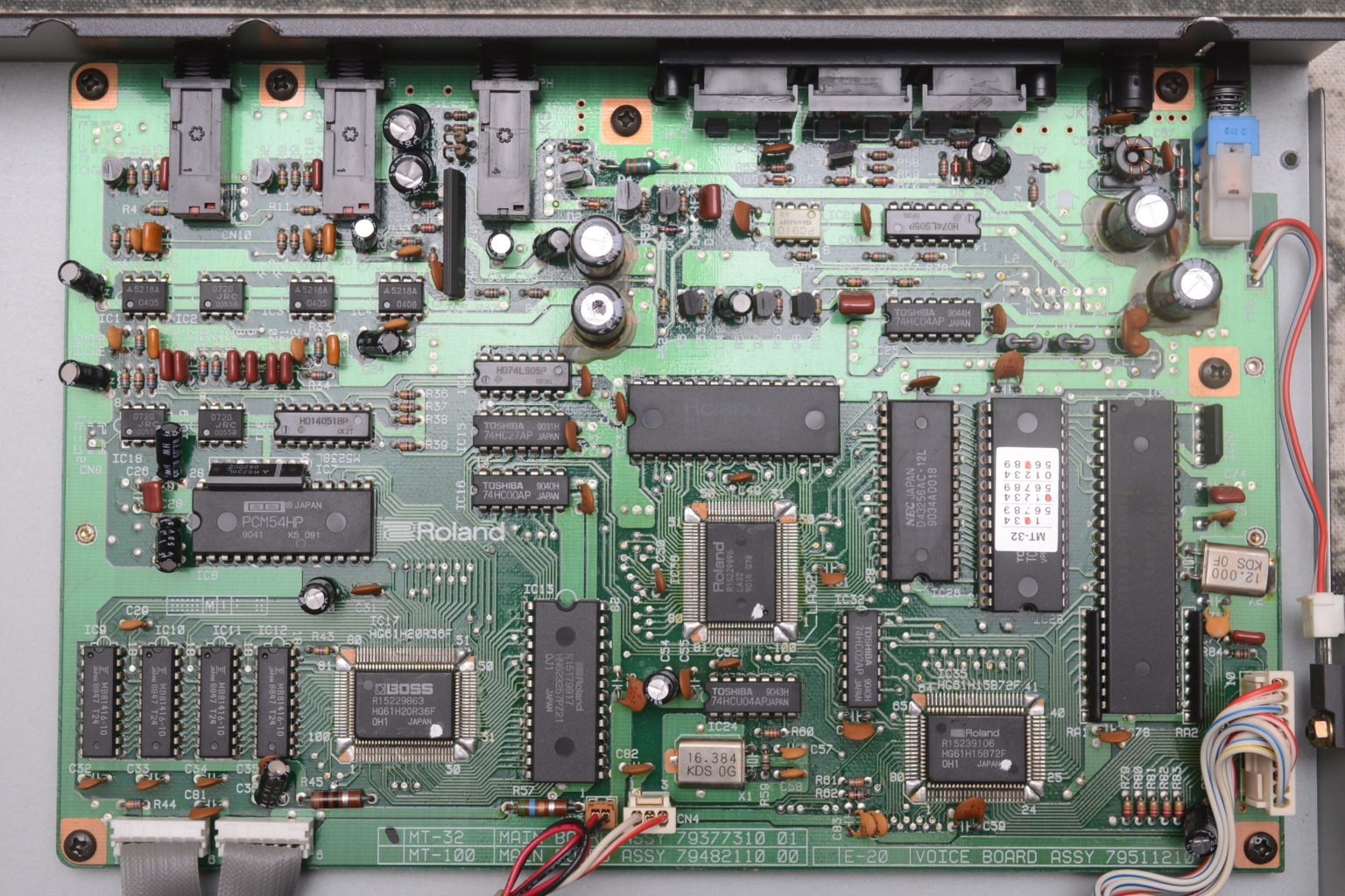 Roland MT-32 New Mainboard