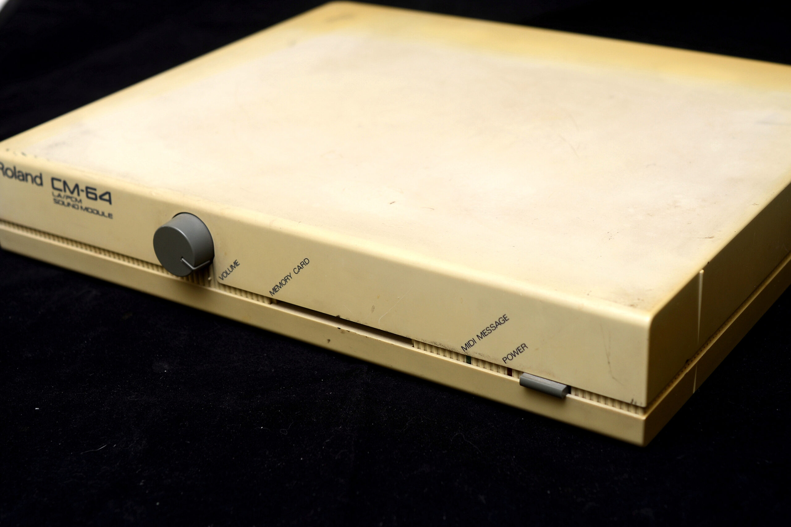 roland_cm-64-02