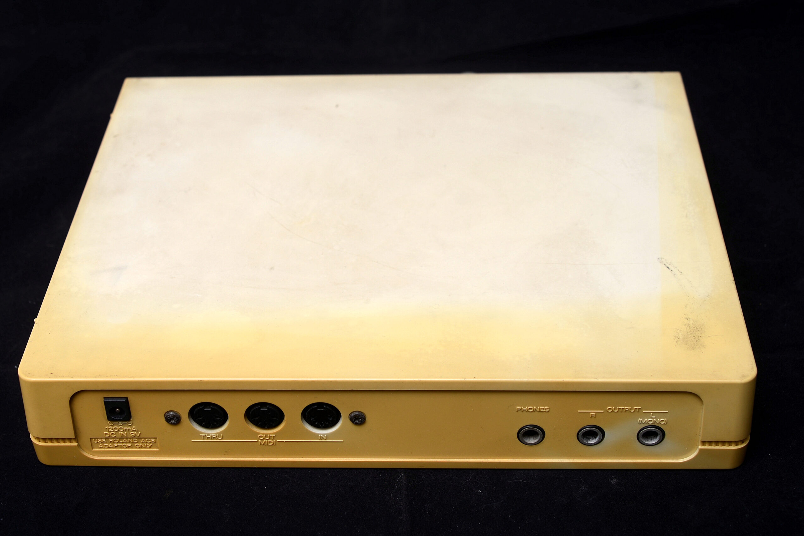 roland_cm-64-03